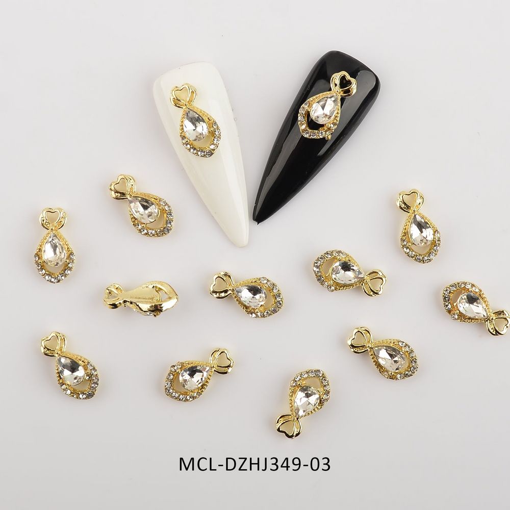 gold butterfly nail charms pack - 15