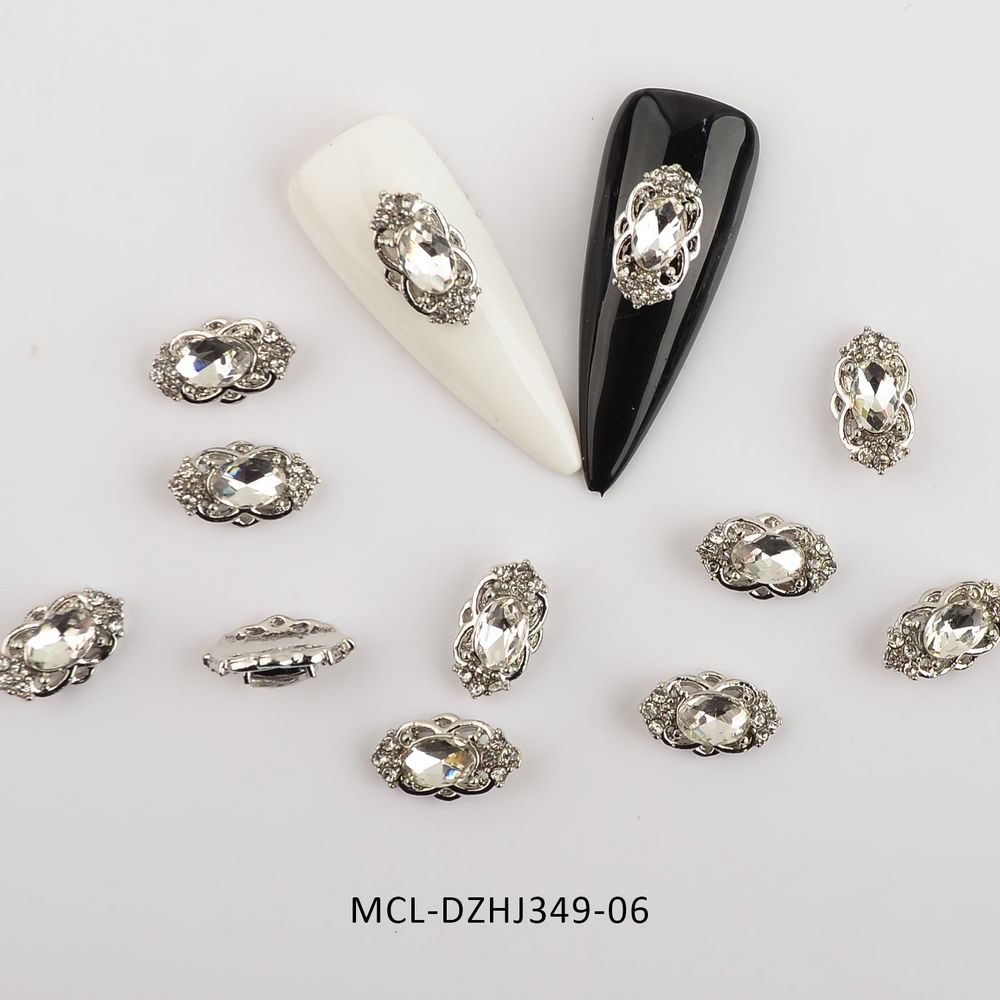 gold butterfly nail charms pack - 18