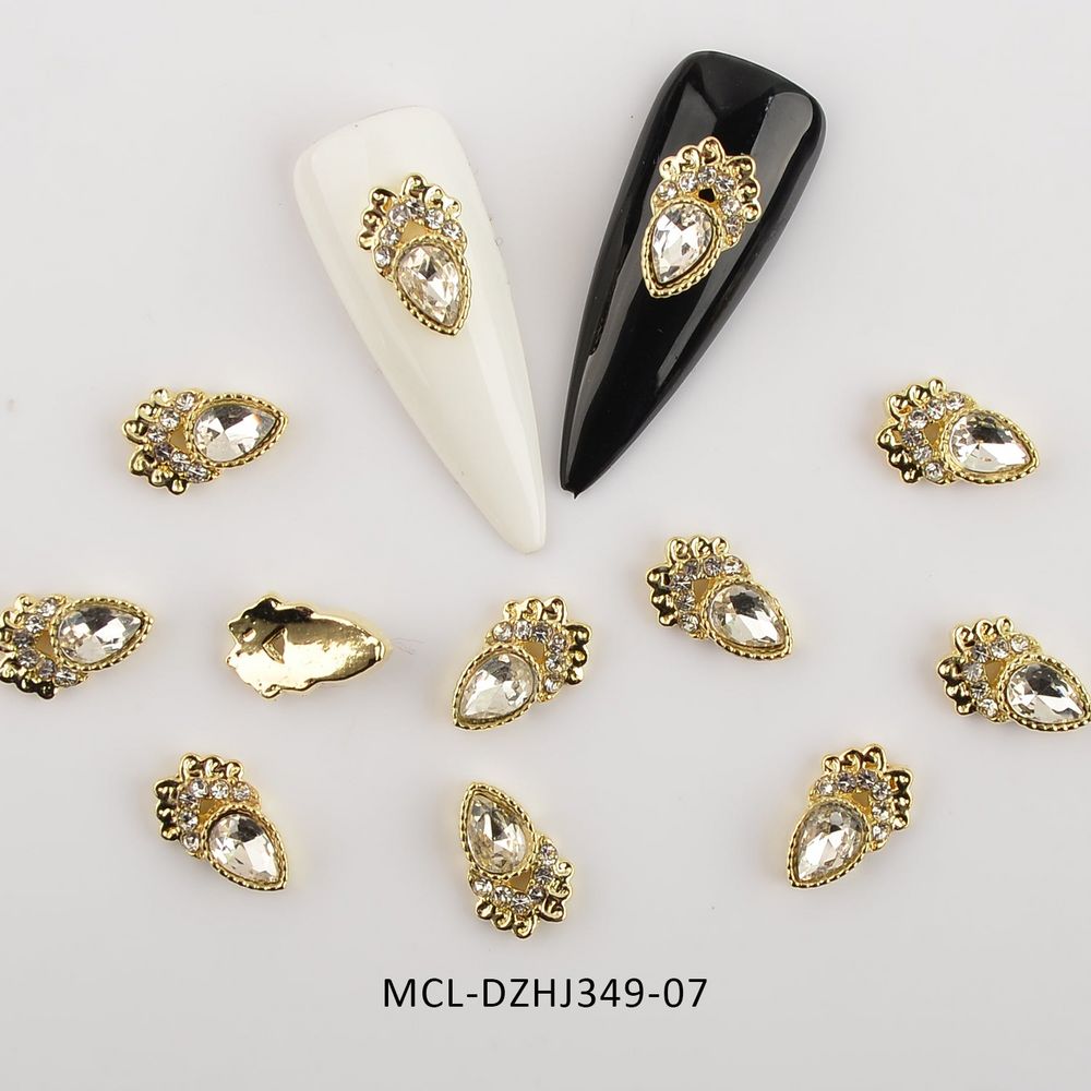 gold butterfly nail charms pack - 19
