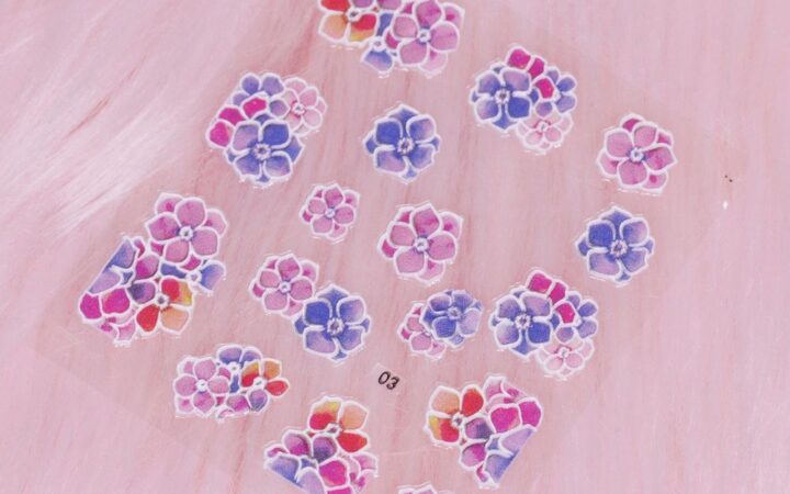 Flower Nail Stickers: Beginner’s Guide to Application