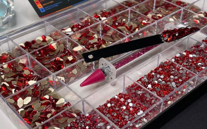 Red Crystal Rhinestone Set: Beginner-Friendly Guide